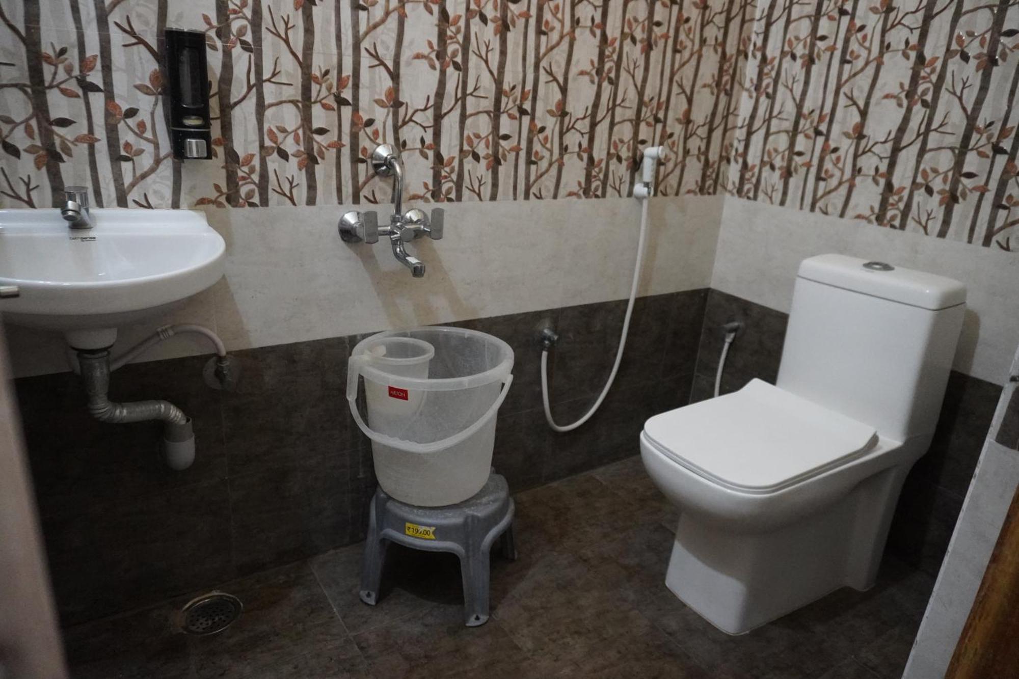 Tirumala Premium Home Stay Tirupati Exterior photo