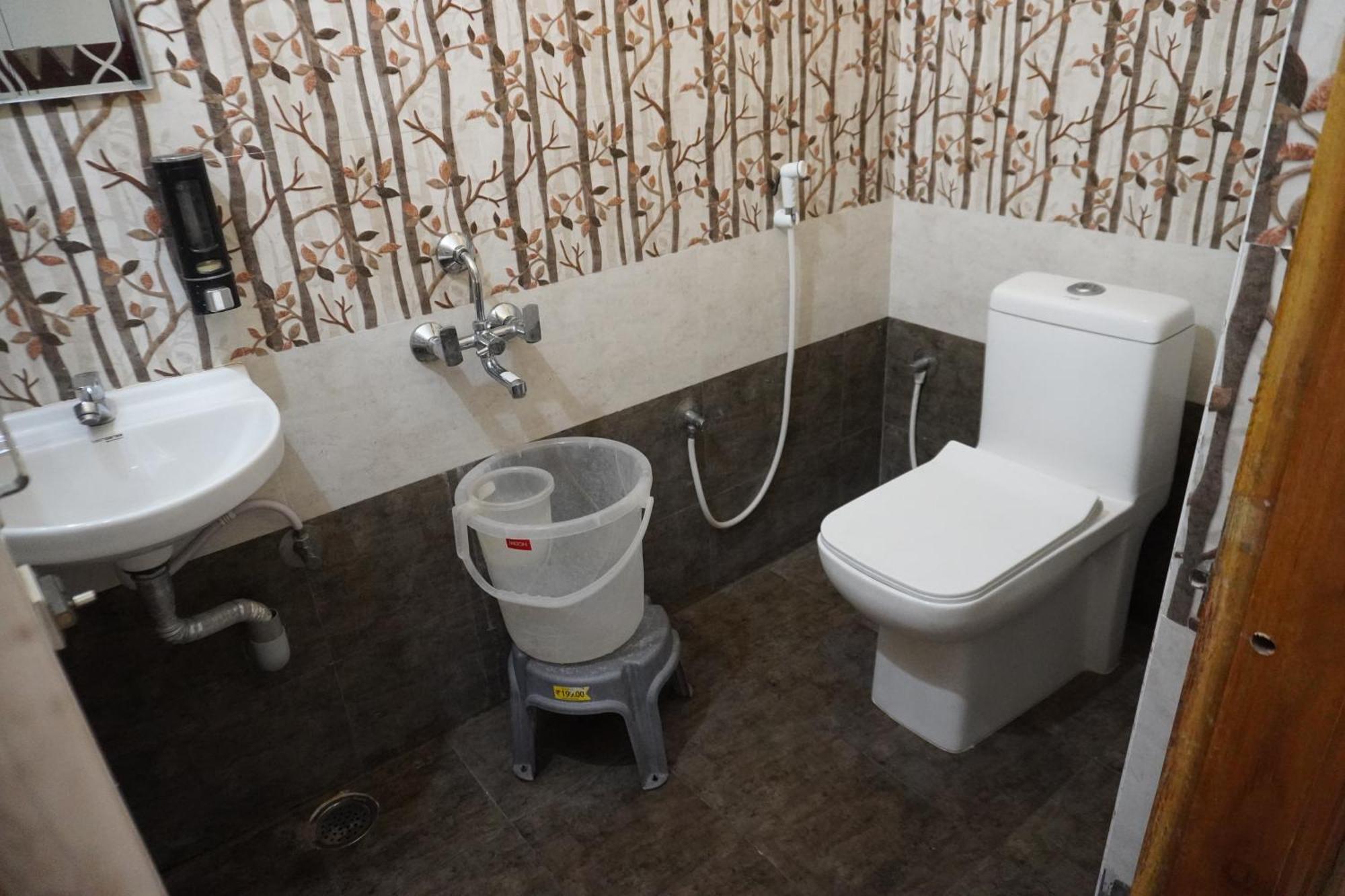 Tirumala Premium Home Stay Tirupati Exterior photo