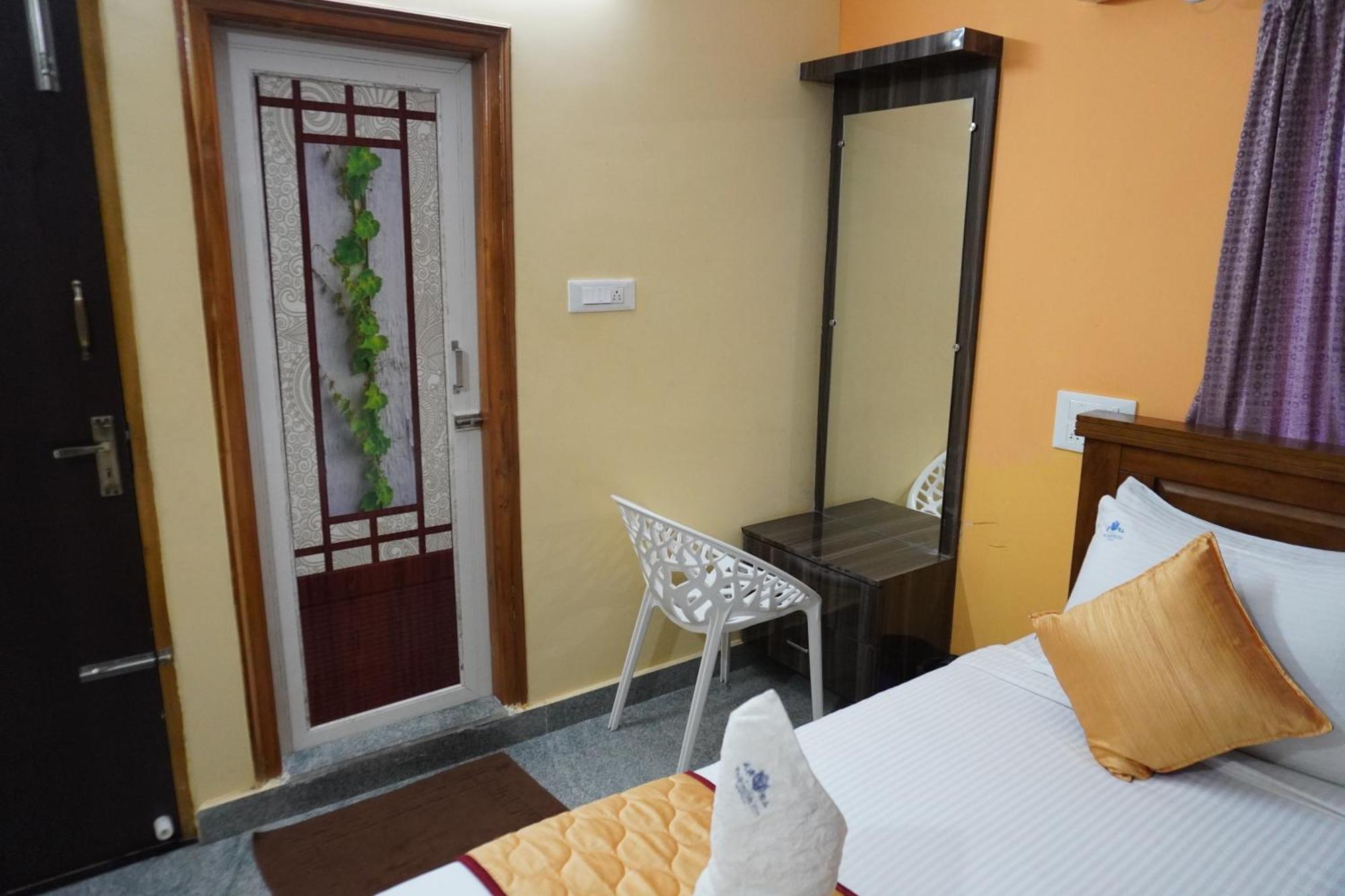 Tirumala Premium Home Stay Tirupati Exterior photo